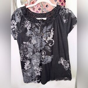 Sonoma Black and Gray Floral Blouse
